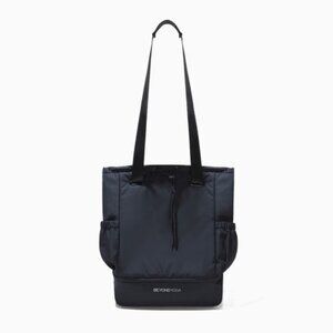 BEYOND YOGA Black Convertible Gym Bag *NEW* MSRP: $80+tax